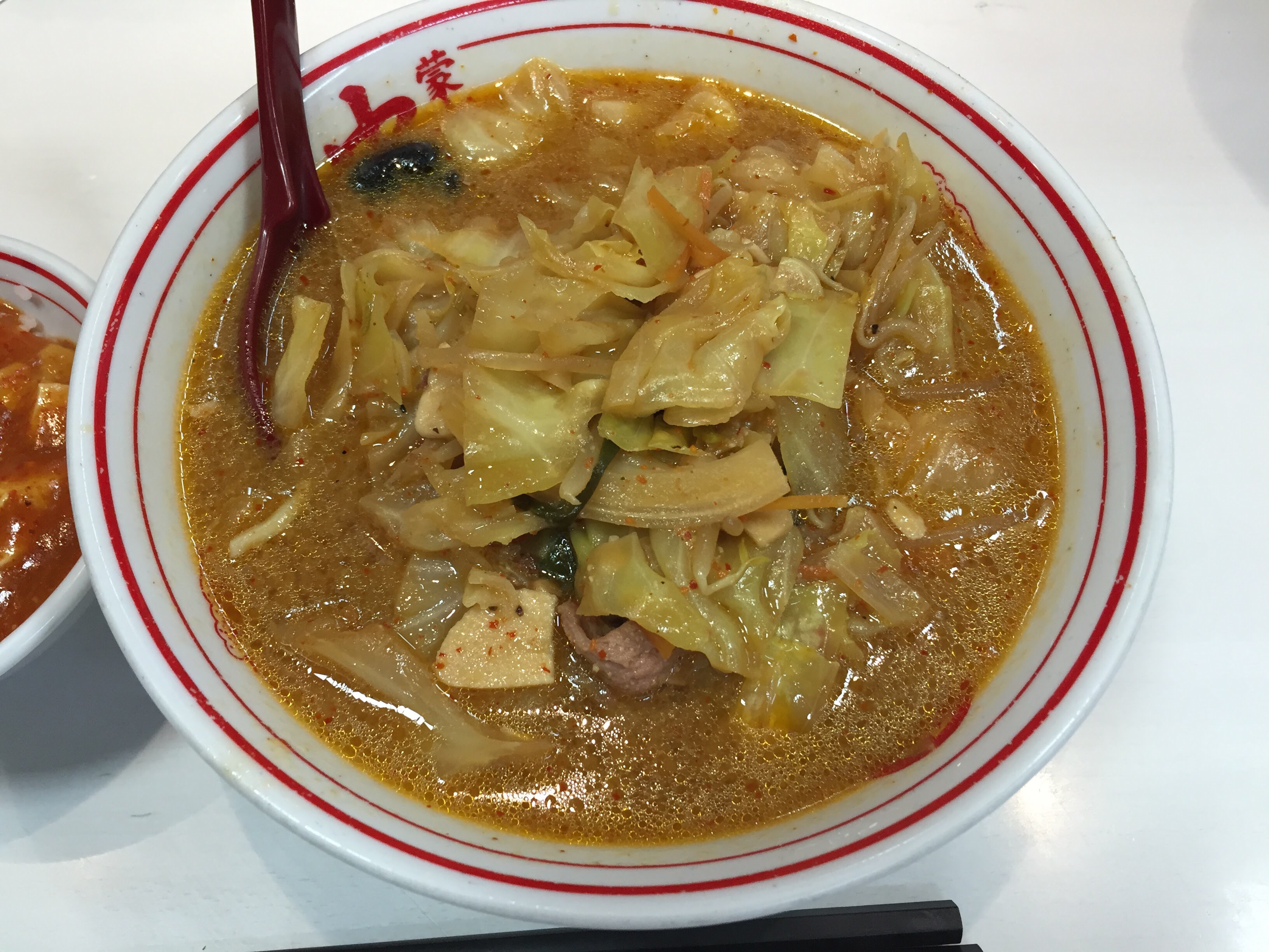 唐辛子マークをきちんと数えて注文しよう！「蒙古タンメン中本」は病みつきになる辛ウマさ。タオルハンカチは必須です！