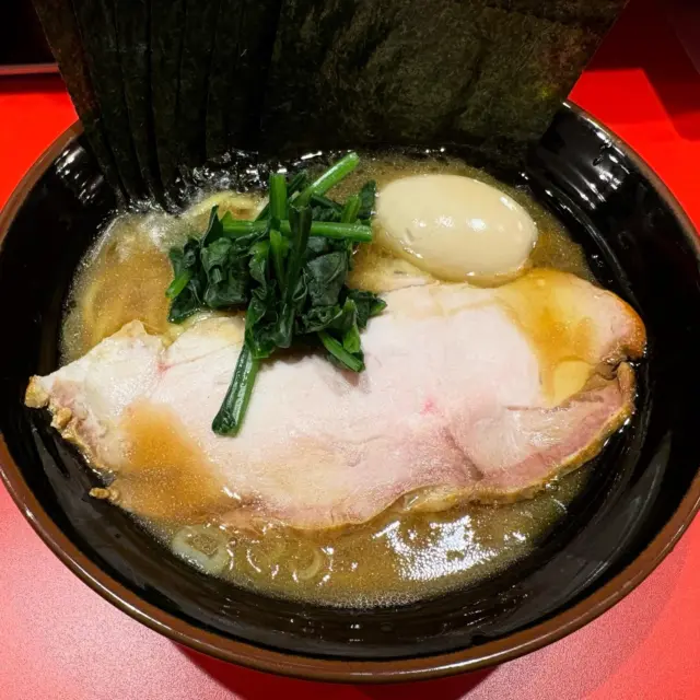 六厘舎」大崎店！濃厚スープと超極太麺の伝説つけめん